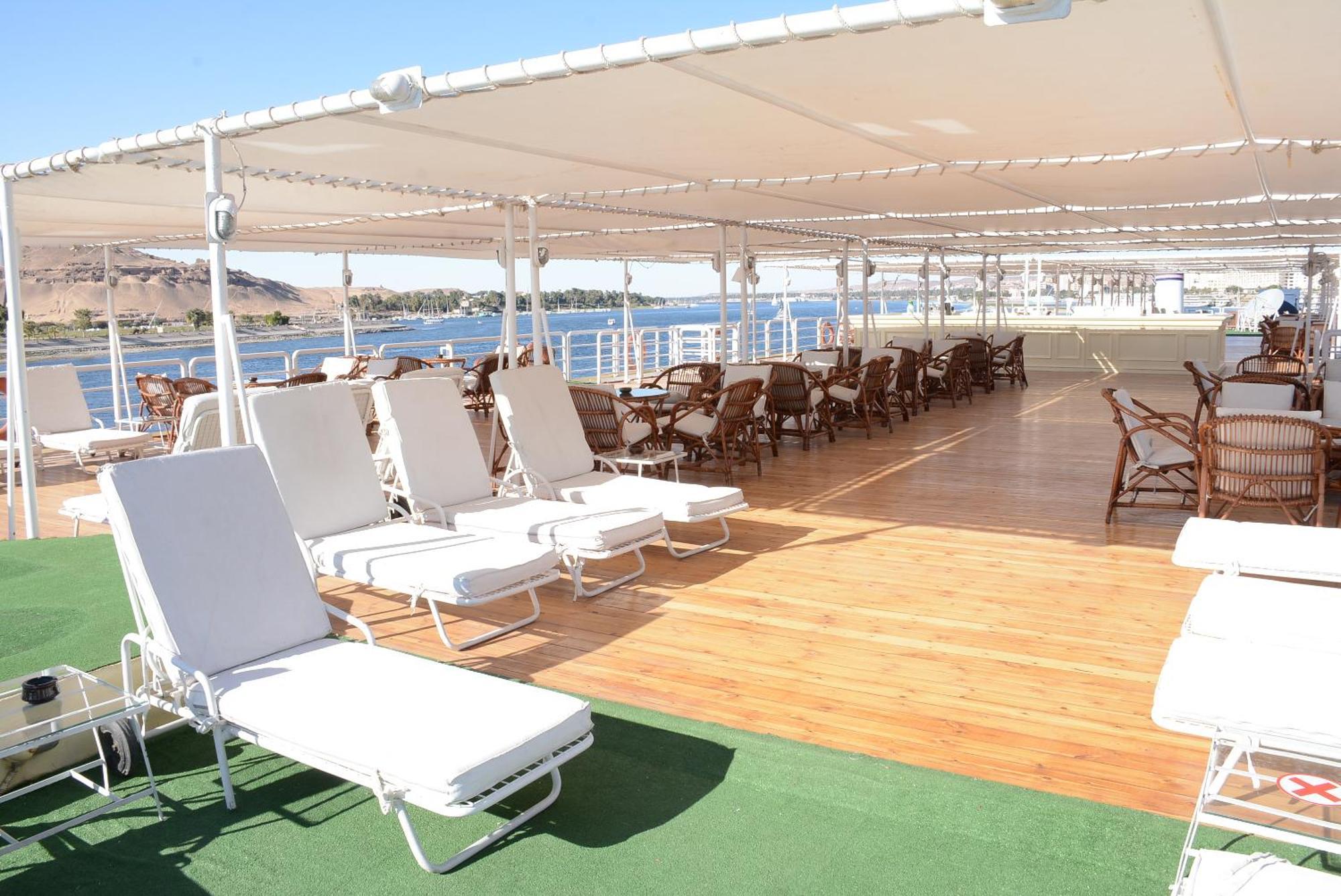 Gts Nile Cruise Luxor Aswan Every Monday From Luxor Friday From Aswan Buitenkant foto